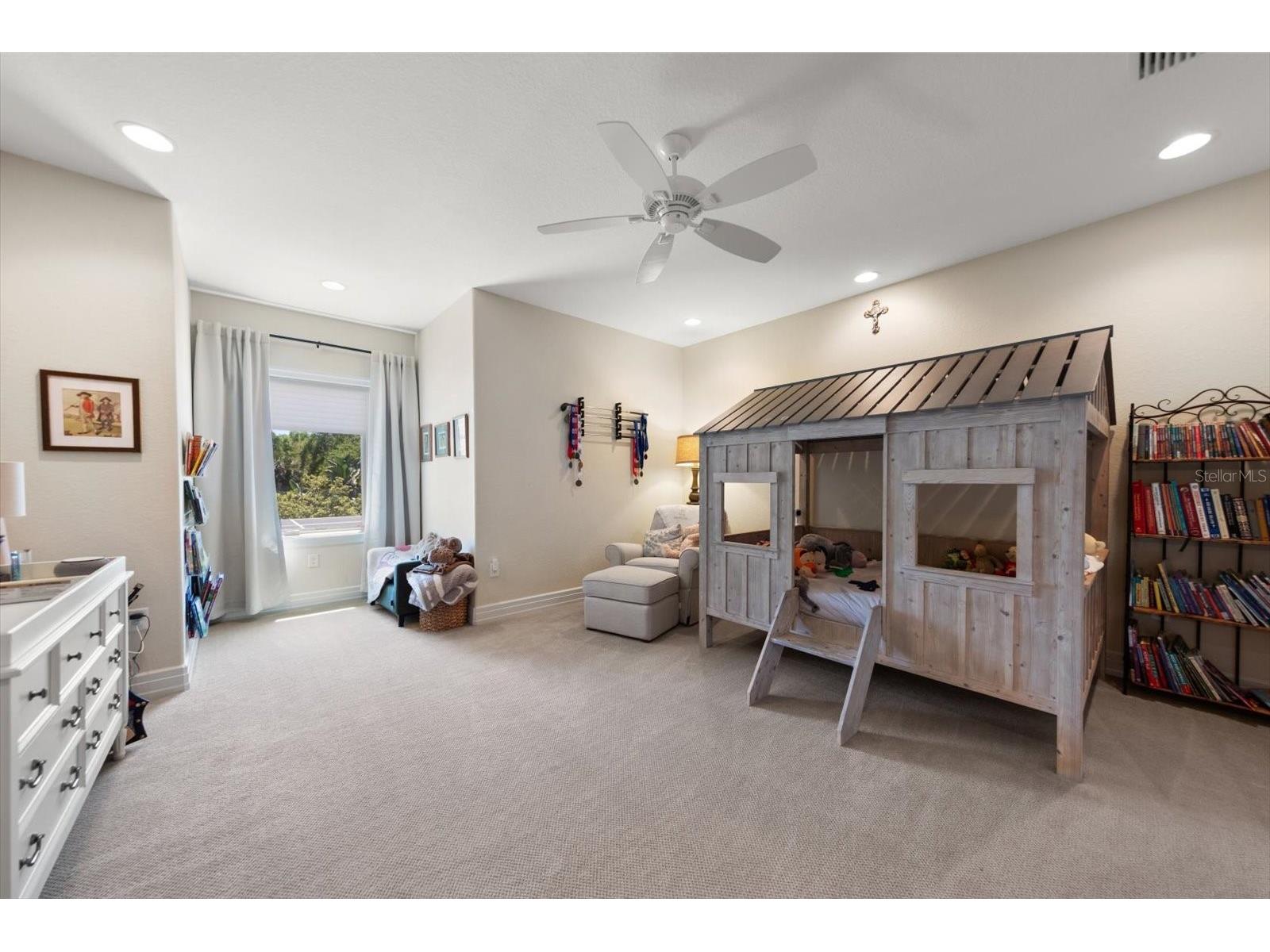 305 Eastleigh Drive Belleair FL 33756 TB8494828 image35