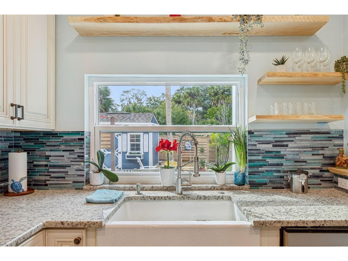 305 Grand Boulevard Tarpon Springs FL 34689 TB8461512 image28