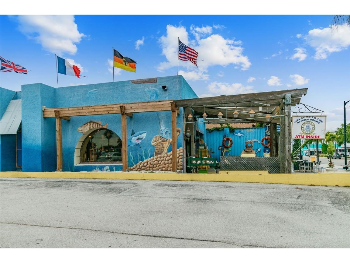 305 Grand Boulevard Tarpon Springs FL 34689 TB8461512 image53