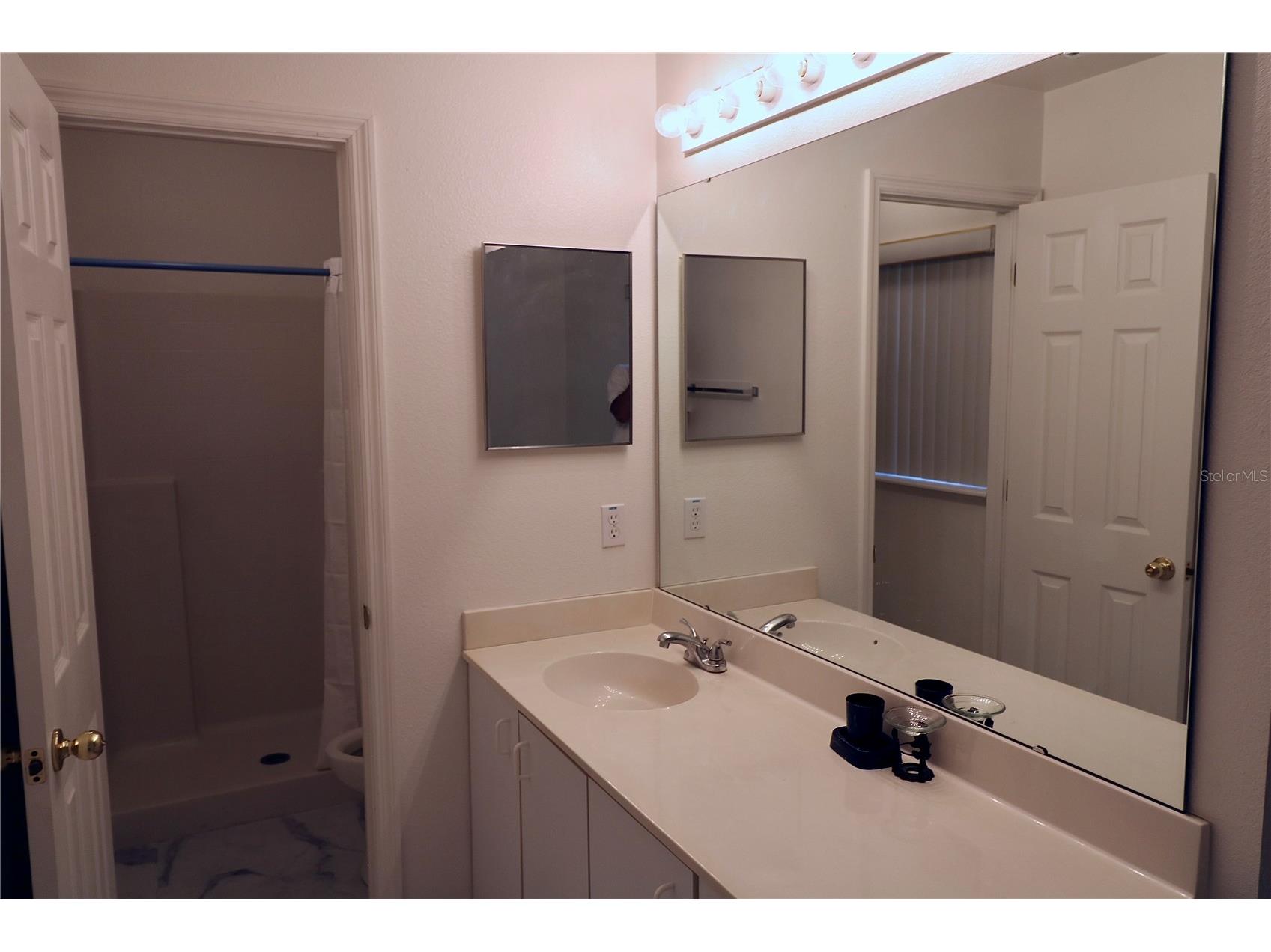 305 Greenwich Court Kissimmee FL 34758 O6336968 image23