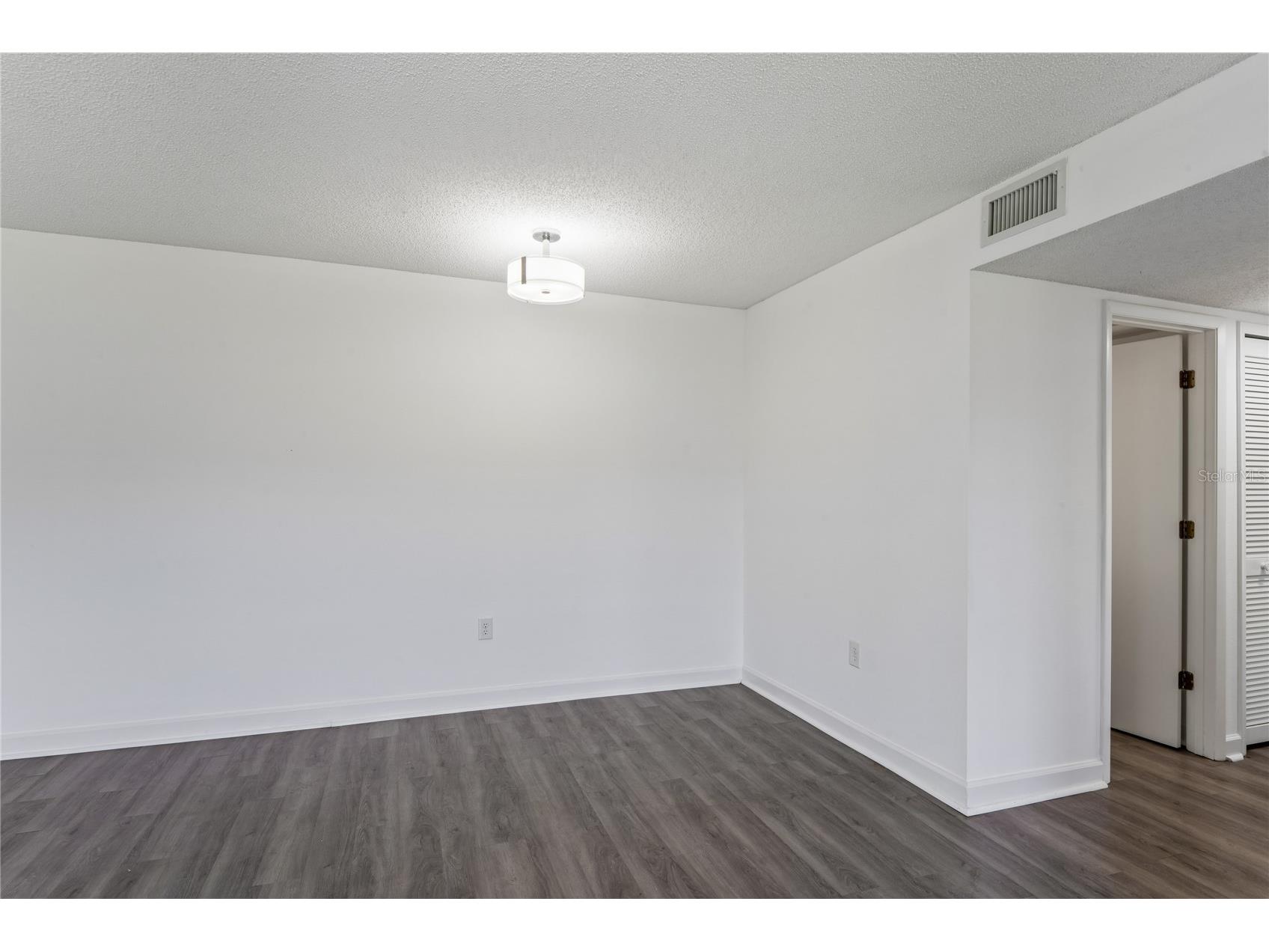 305 Hammock Pine Boulevard #305 Clearwater FL 33761 TB8508910 image13