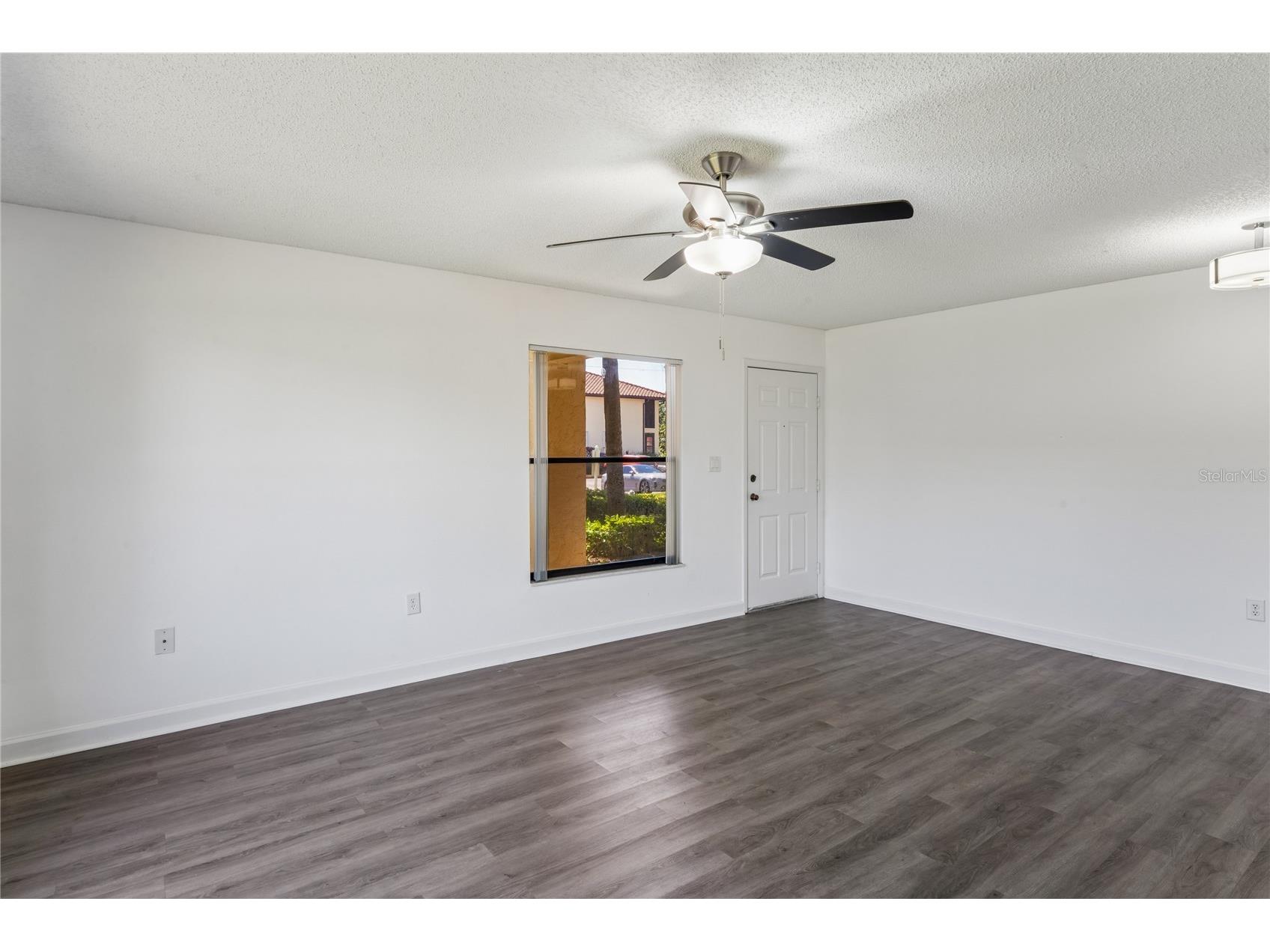 305 Hammock Pine Boulevard #305 Clearwater FL 33761 TB8508910 image4