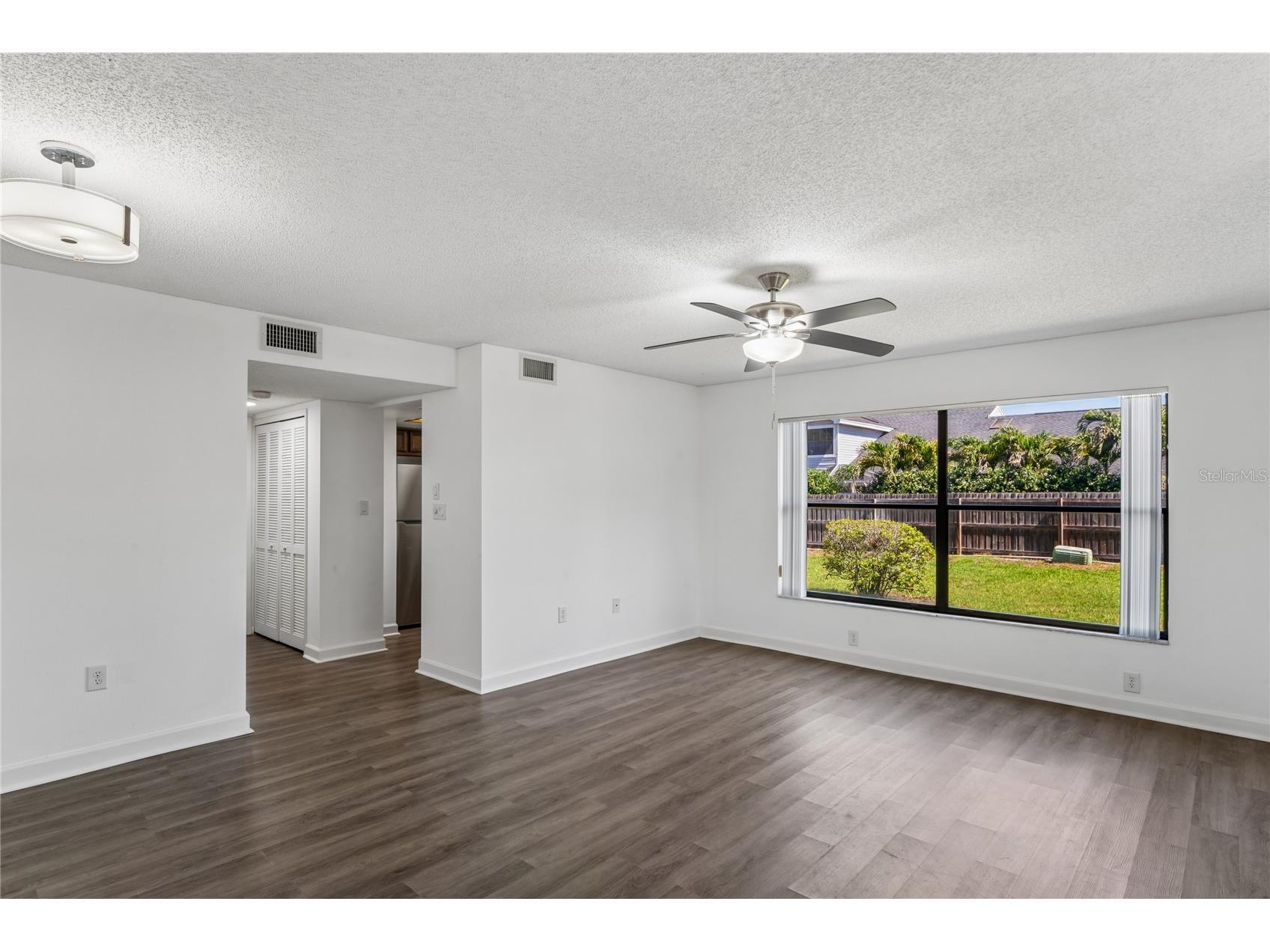 305 Hammock Pine Boulevard #305 Clearwater FL 33761 TB8508910 image5