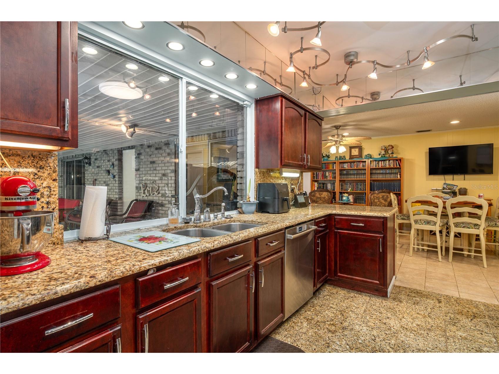 305 Hernando Road Winter Haven FL 33884 P4937701 image11