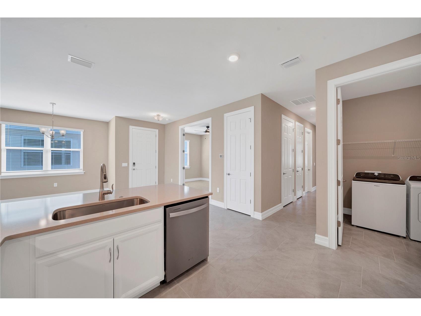 305 Ibiza Loop Venice FL 34292 N6144706 image13
