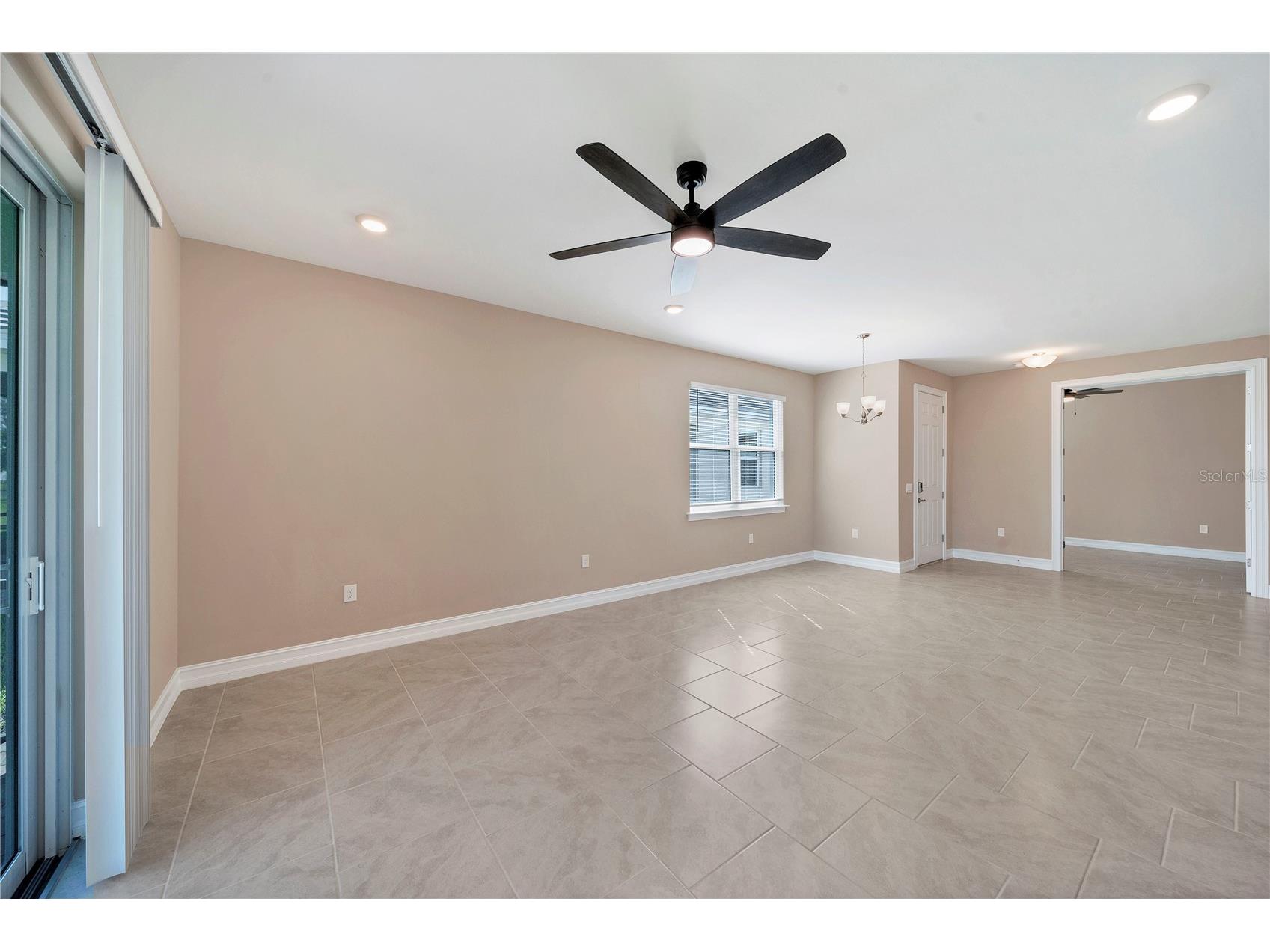 305 Ibiza Loop Venice FL 34292 N6144706 image6