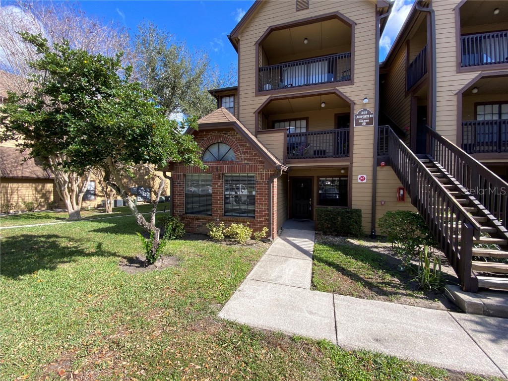 305 Lakepointe Drive #101 Altamonte Springs FL 32701 O5997953 image1