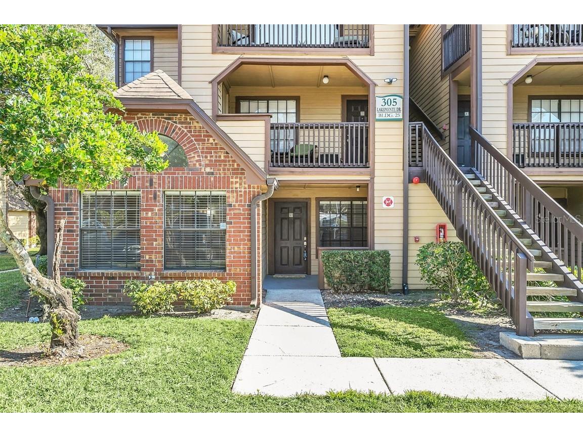 305 Lakepointe Drive #101 Altamonte Springs FL 32701 O6271753 image1