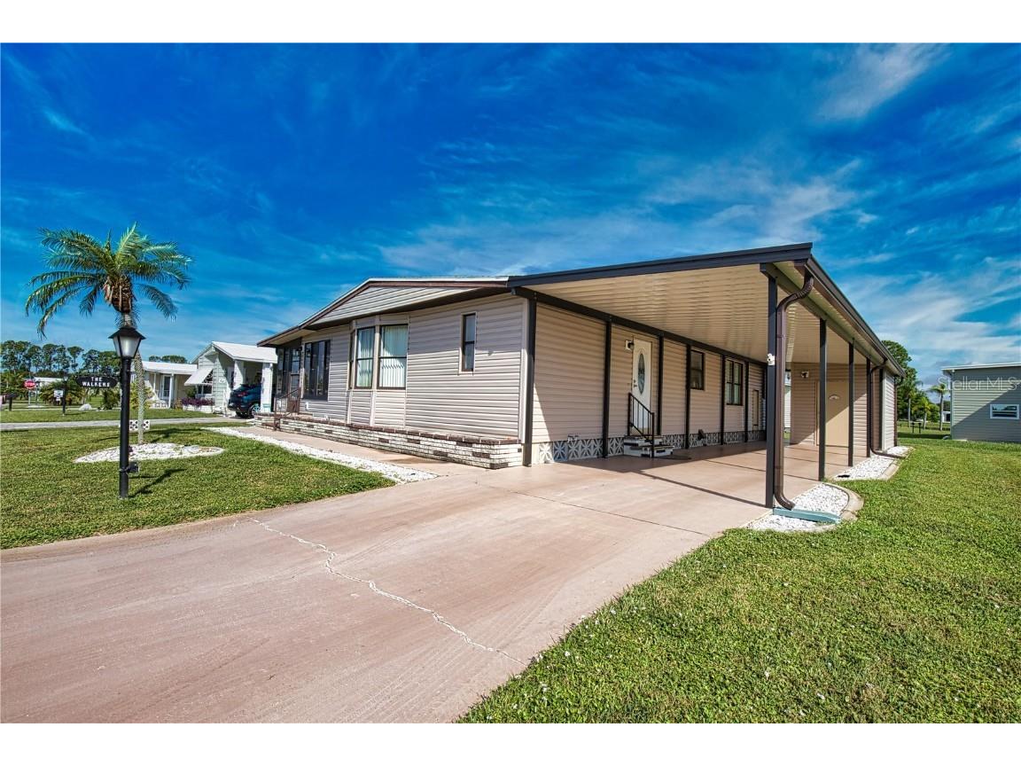 305 Las Maria North Port FL 34287 TB8303054 image1