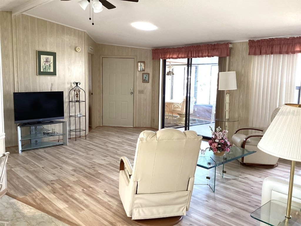 305 Las Maria North Port FL 34287 TB8303054 image15