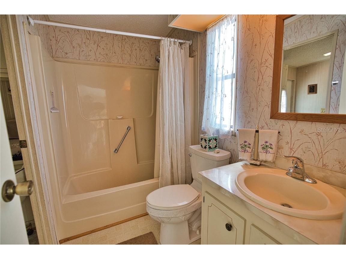 305 Las Maria North Port FL 34287 TB8303054 image23