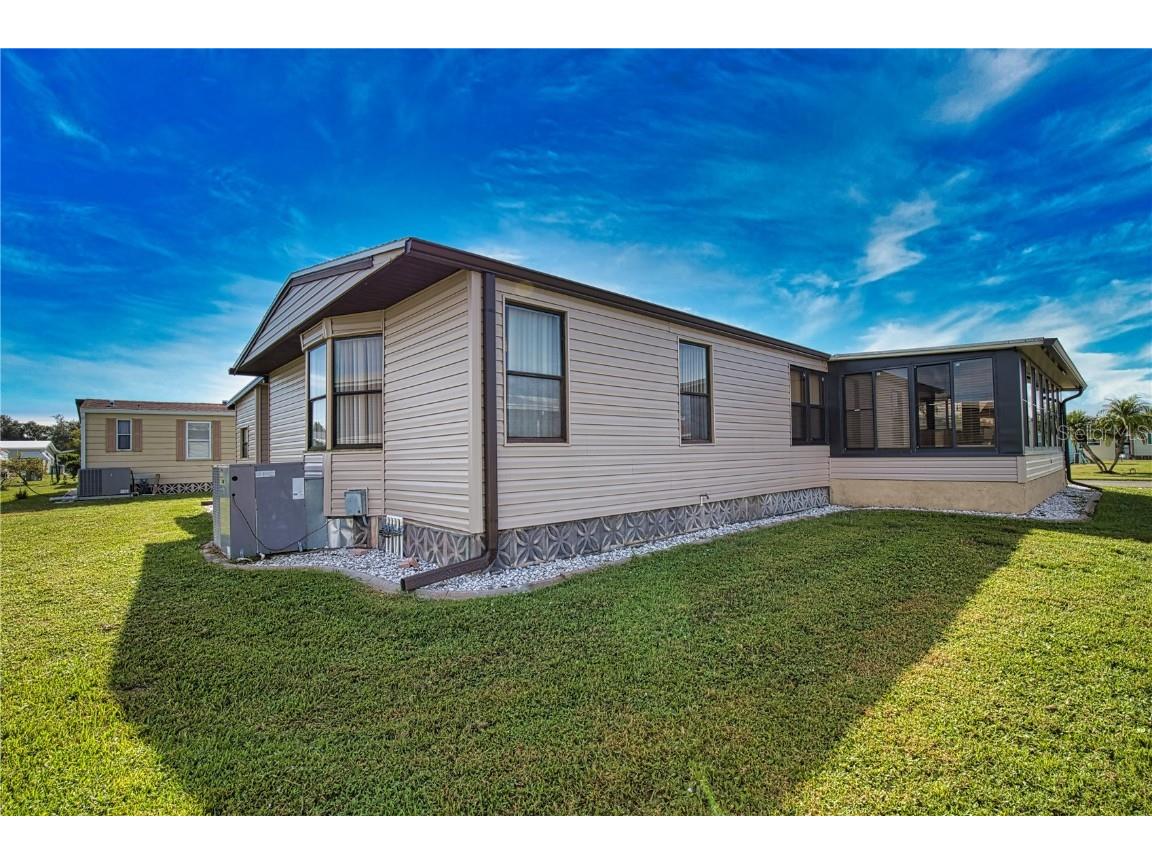 305 Las Maria North Port FL 34287 TB8303054 image6