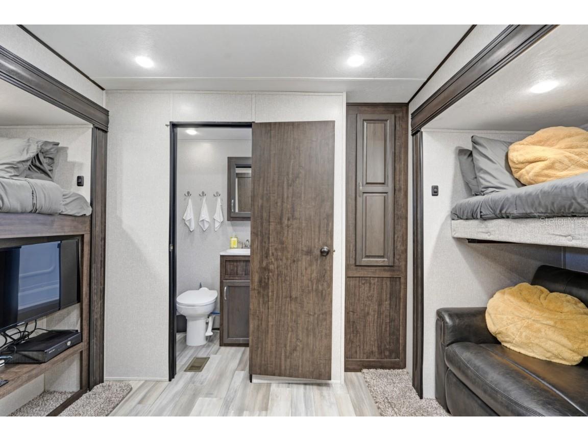 305 Linden Drive #FIFTH WHEEL Ellenton FL 34222 A4544433 image10