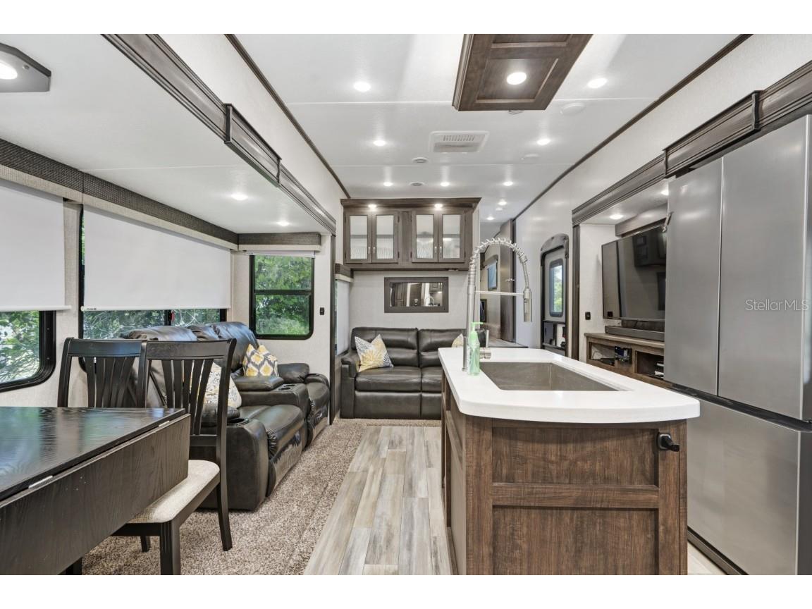 305 Linden Drive #FIFTH WHEEL Ellenton FL 34222 A4544433 image3