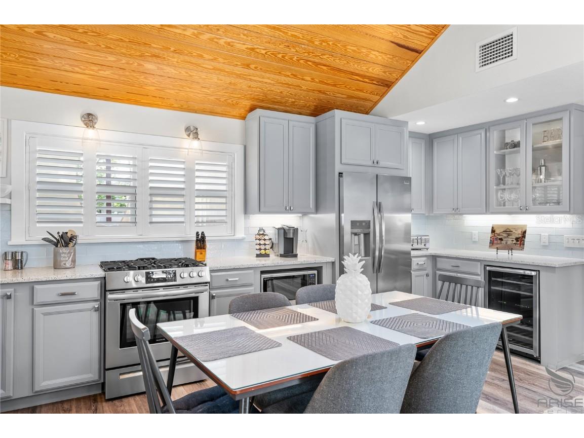 305 Live Oak New Smyrna Beach FL 32168 NS1085360 image24