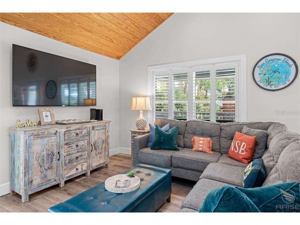 305 Live Oak New Smyrna Beach FL 32168 NS1085360 image28