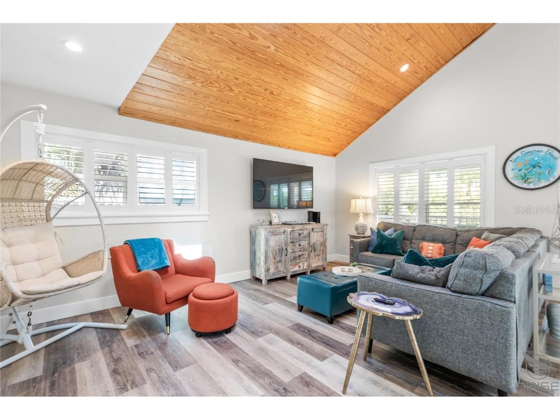 305 Live Oak New Smyrna Beach FL 32168 NS1085360 image31