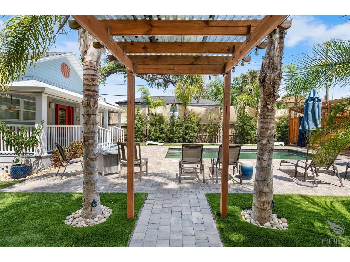 305 Live Oak New Smyrna Beach FL 32168 NS1085360 image9