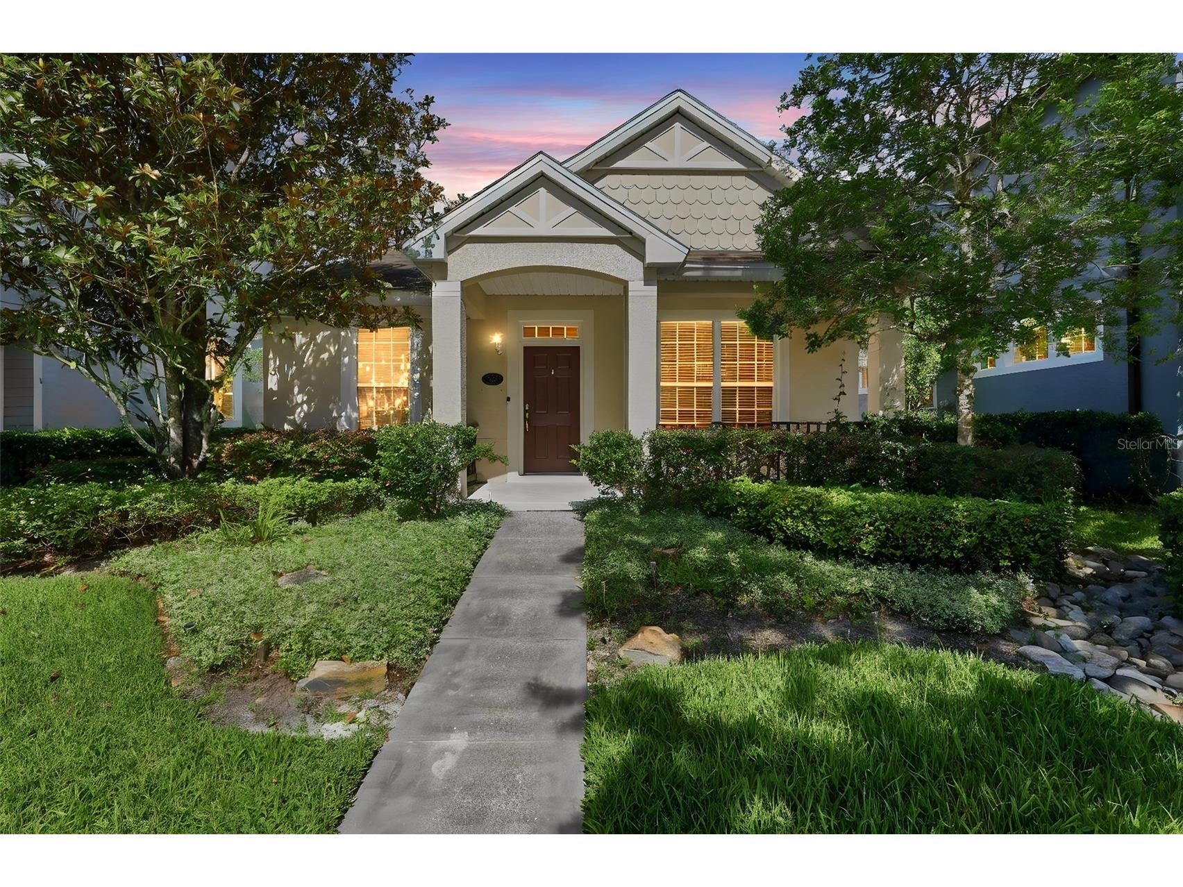 305 Manor View Lane Deland FL 32724 V4949526 image1