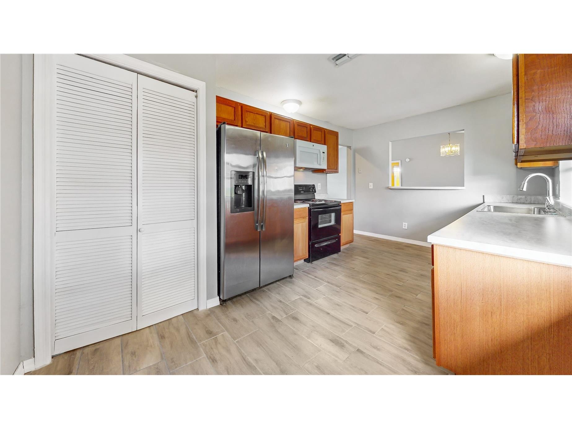 305 Medina Court Kissimmee FL 34758 S5145744 image9