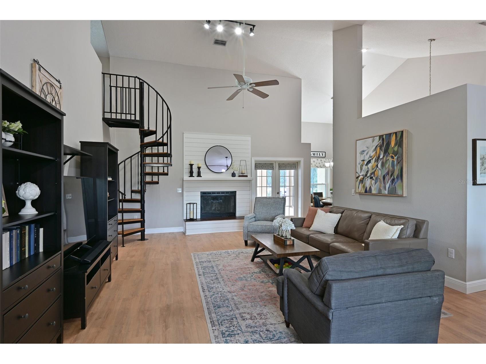 305 Mill Run E Bradenton FL 34212 A4698800 image6