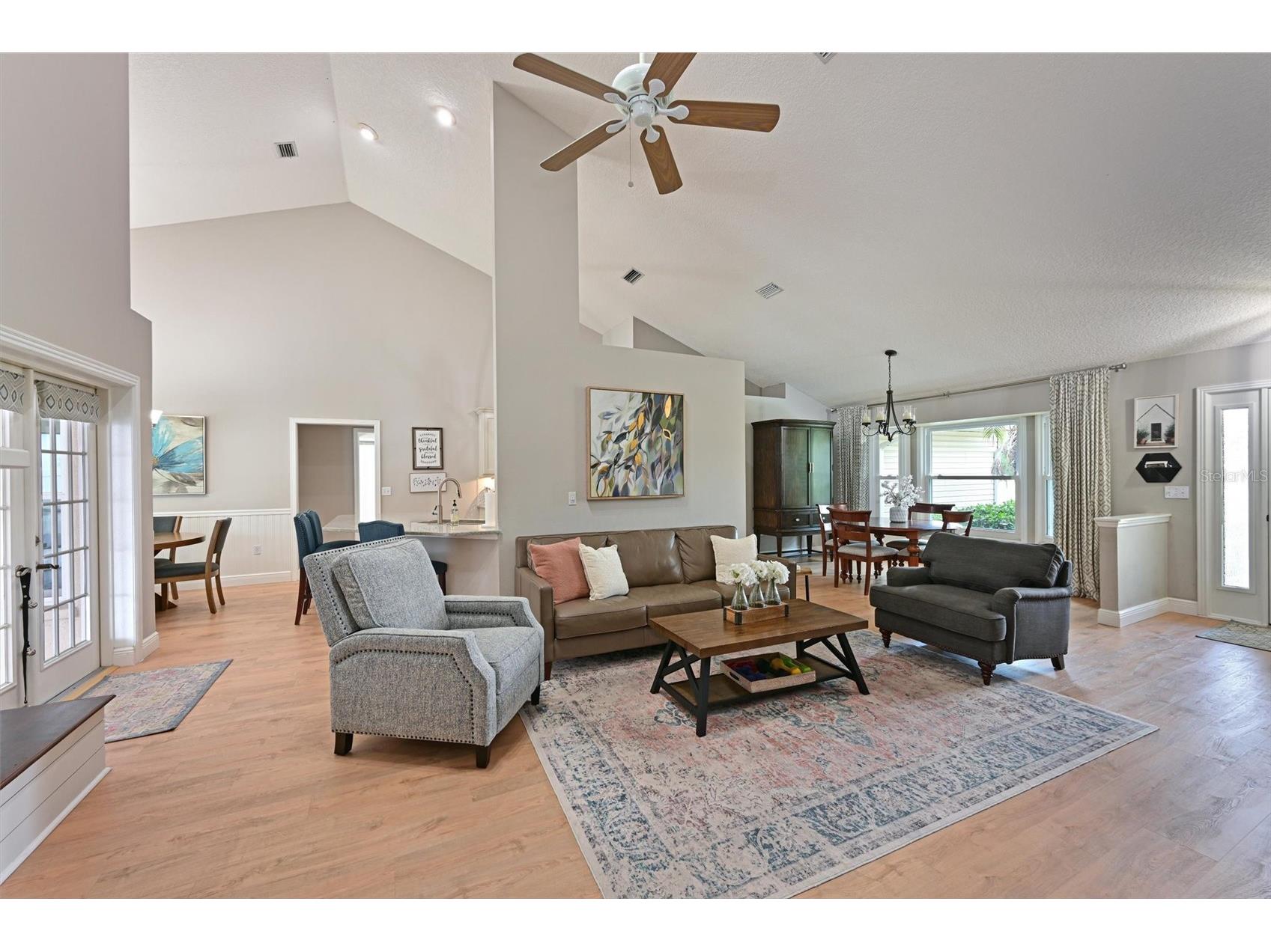 305 Mill Run E Bradenton FL 34212 A4698800 image8