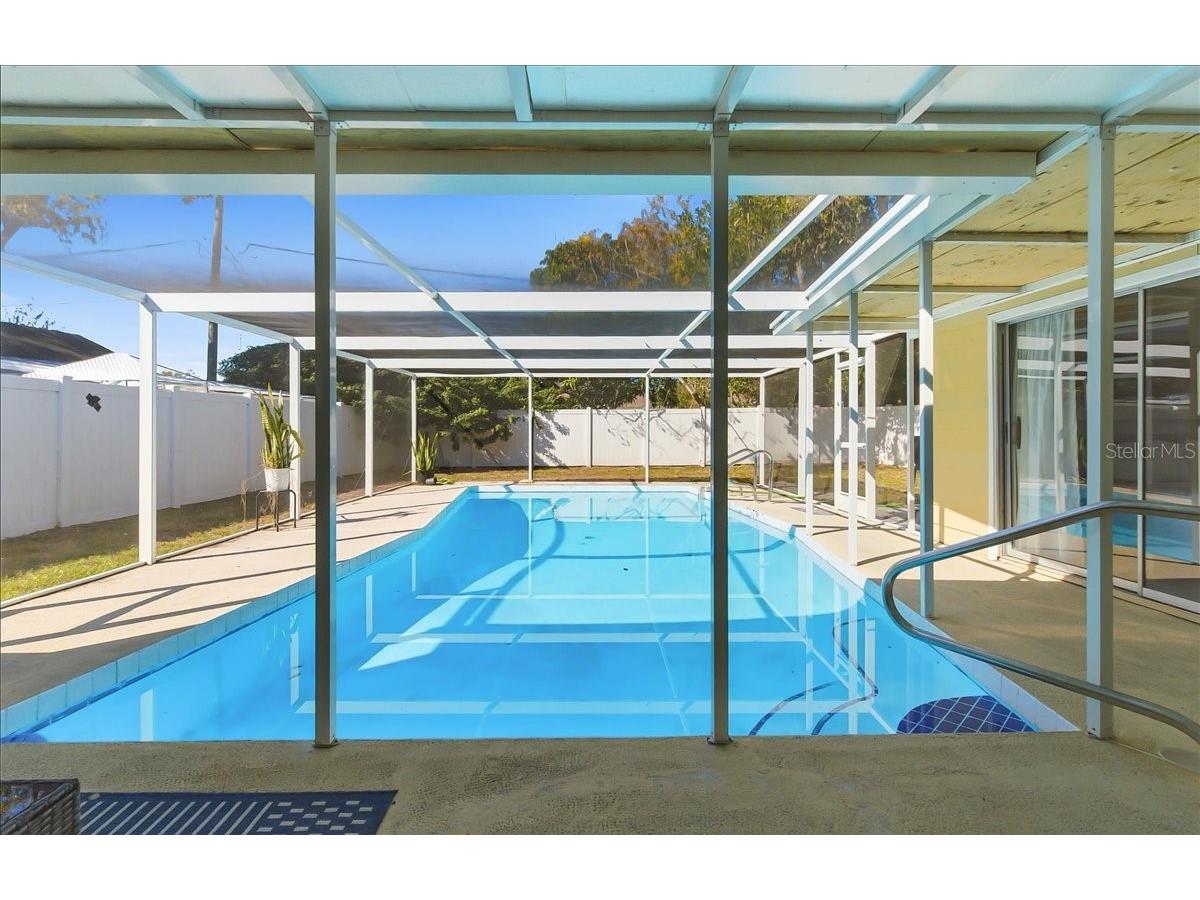 305 N Conrad Avenue Sarasota FL 34237 A4681936 image25