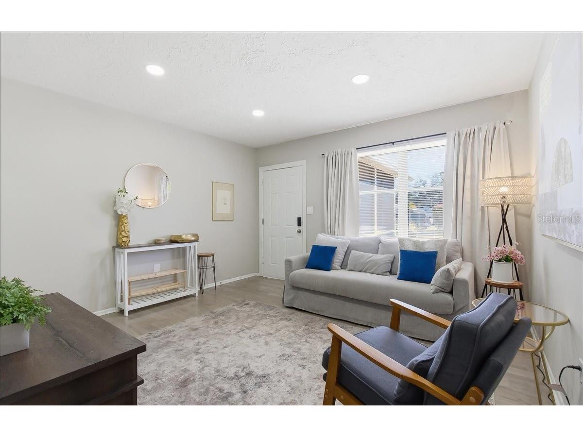 305 N Conrad Avenue Sarasota FL 34237 A4681936 image6