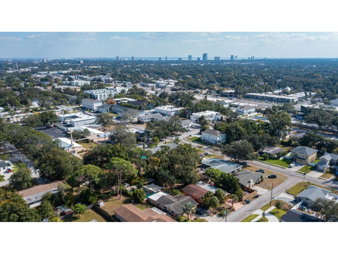 305 N Lauber Way Tampa FL 33609 TB8451921 image30