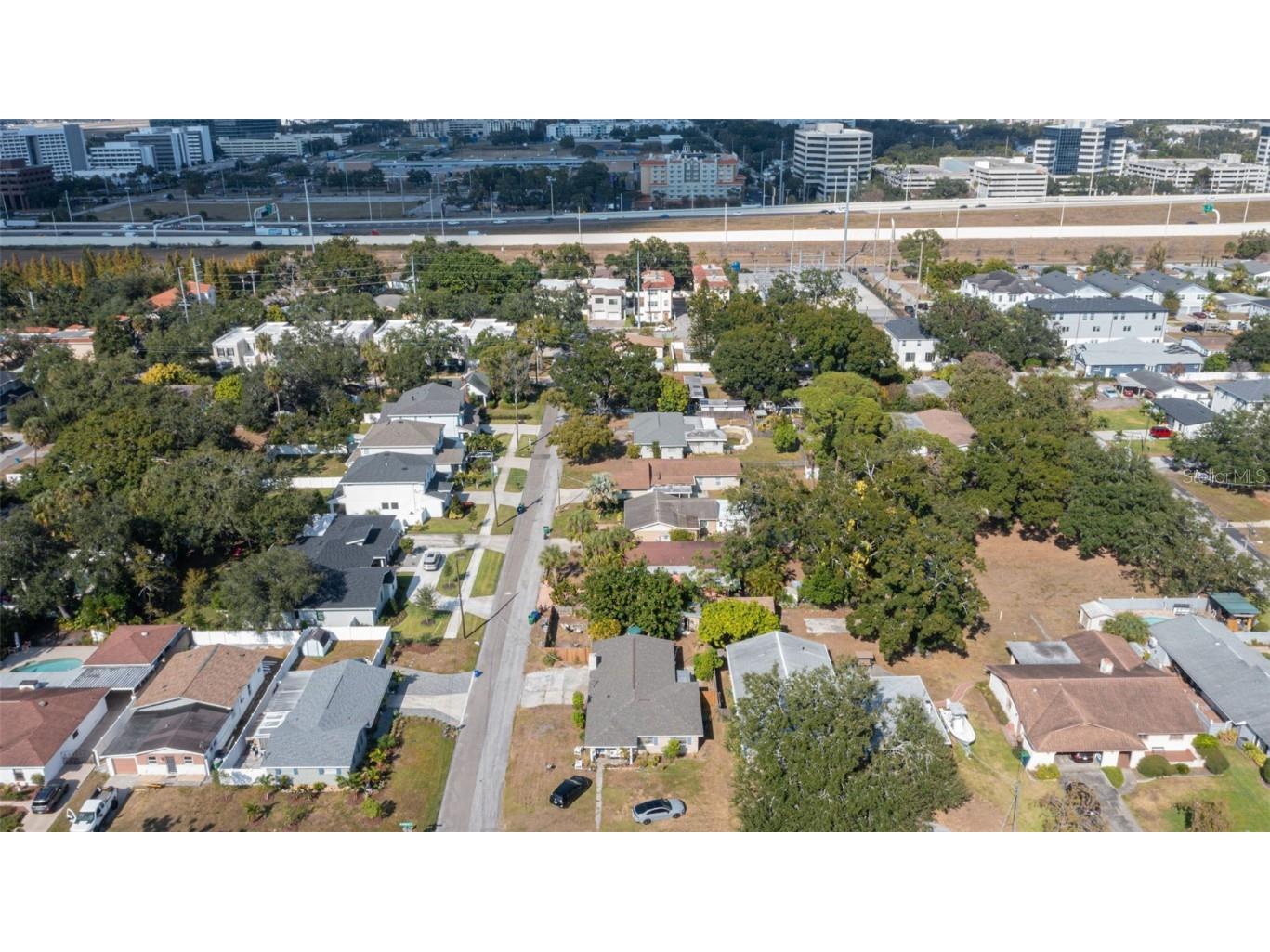 305 N Lauber Way Tampa FL 33609 TB8451921 image32