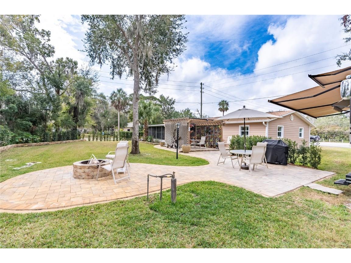 305 NE 1st Avenue Crystal River FL 34429 OM713499 image2