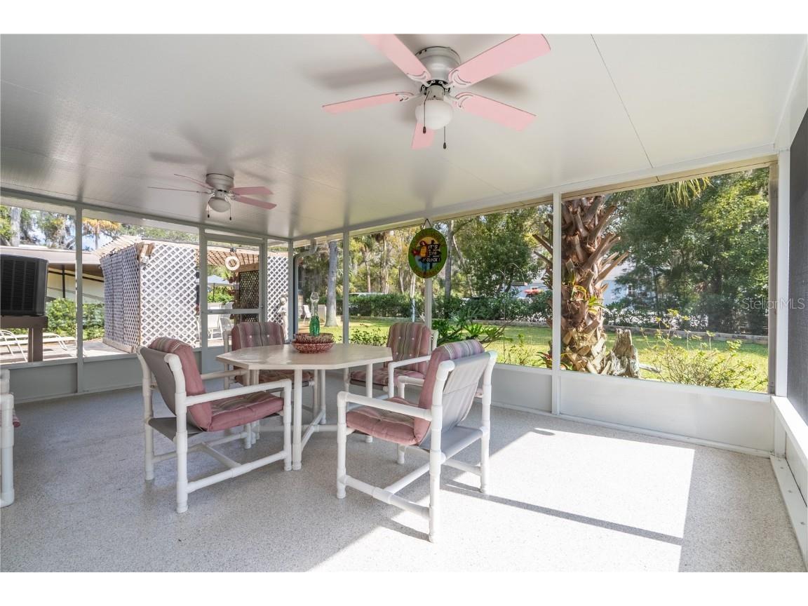 305 NE 1st Avenue Crystal River FL 34429 OM713499 image21