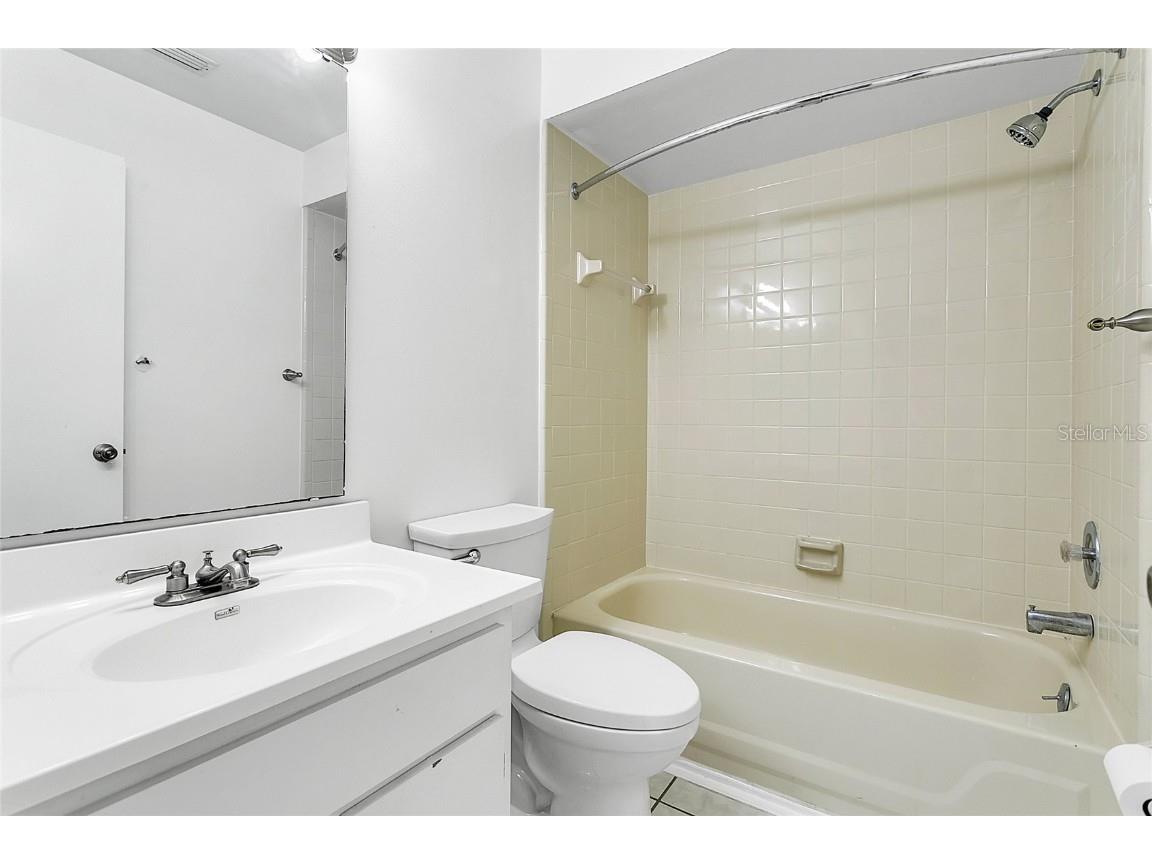 305 Northlake Drive #305 Sanford FL 32773 O6359733 image10