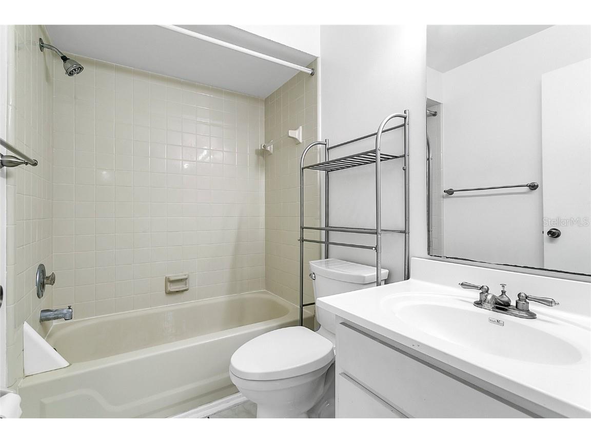 305 Northlake Drive #305 Sanford FL 32773 O6359733 image12