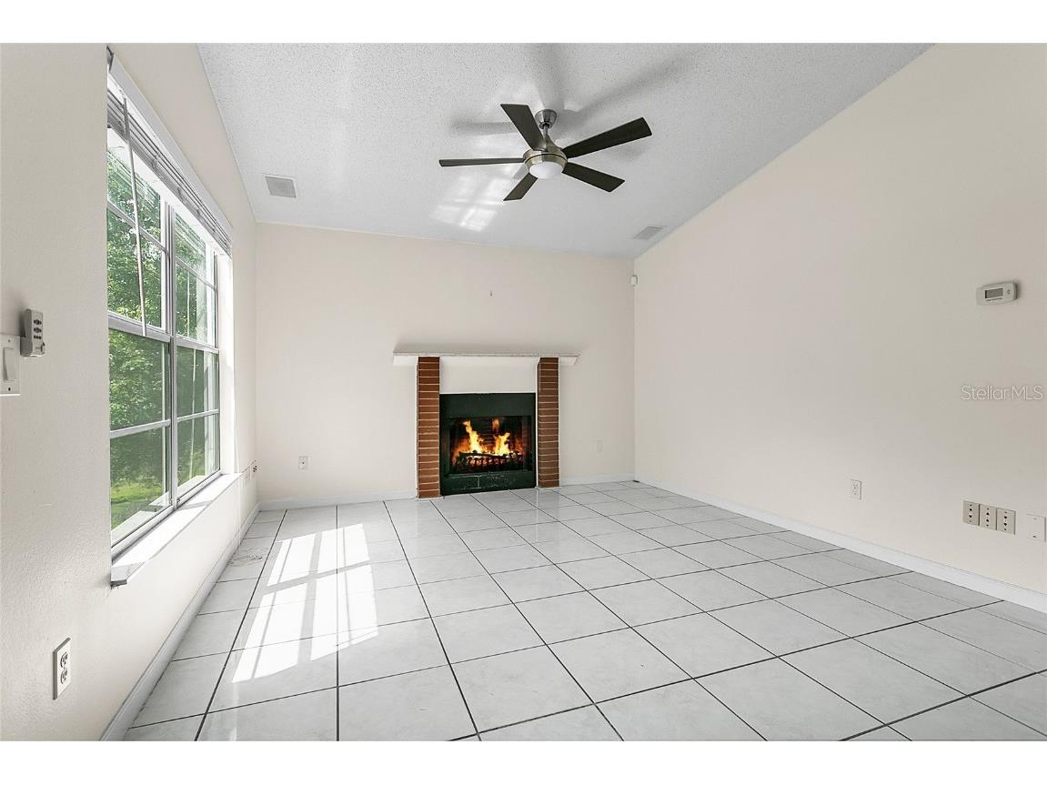 305 Northlake Drive #305 Sanford FL 32773 O6359733 image2