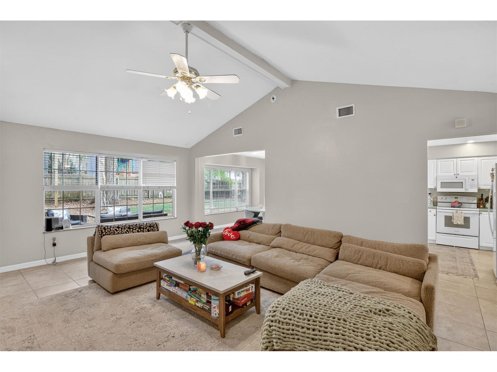 305 NW 28th Street Gainesville FL 32607 GC537684 image14