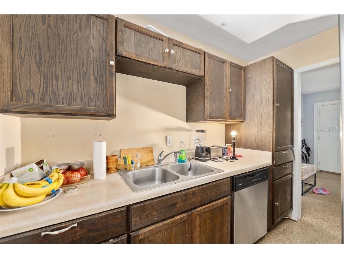 305 NW 34th Street Gainesville FL 32607 GC535422 image13