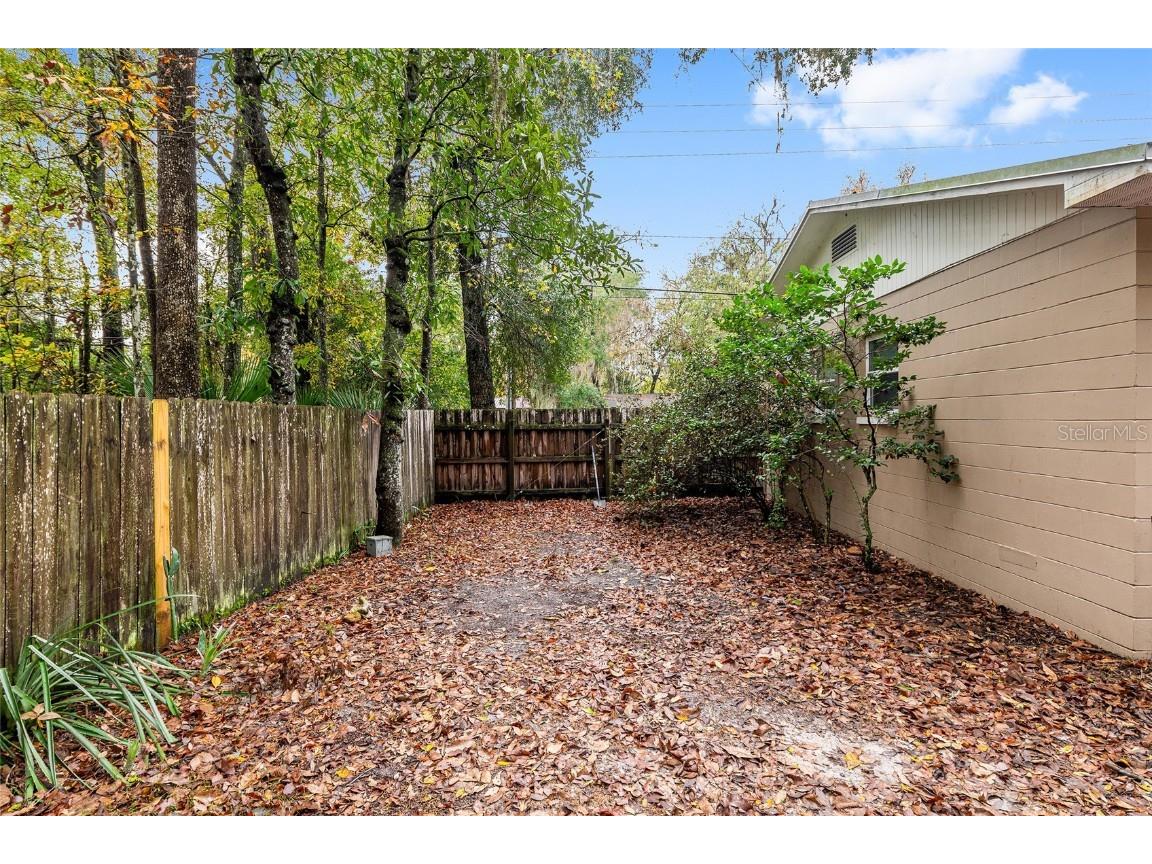 305 NW 34th Street Gainesville FL 32607 GC535422 image39