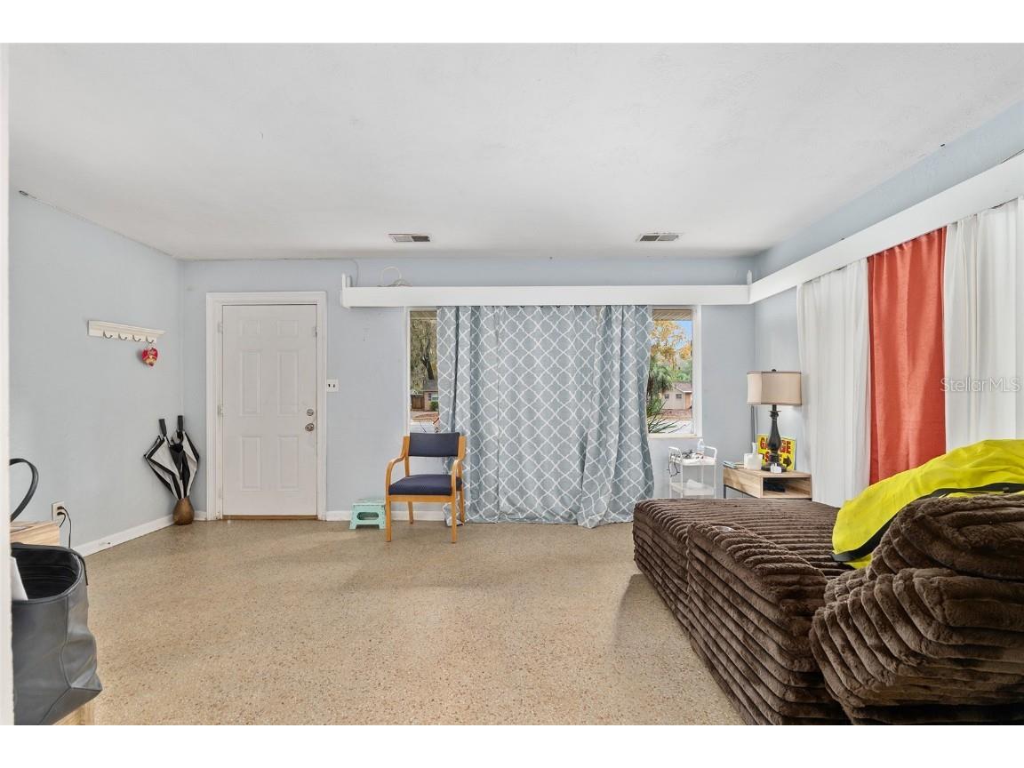 305 NW 34th Street Gainesville FL 32607 GC535422 image6