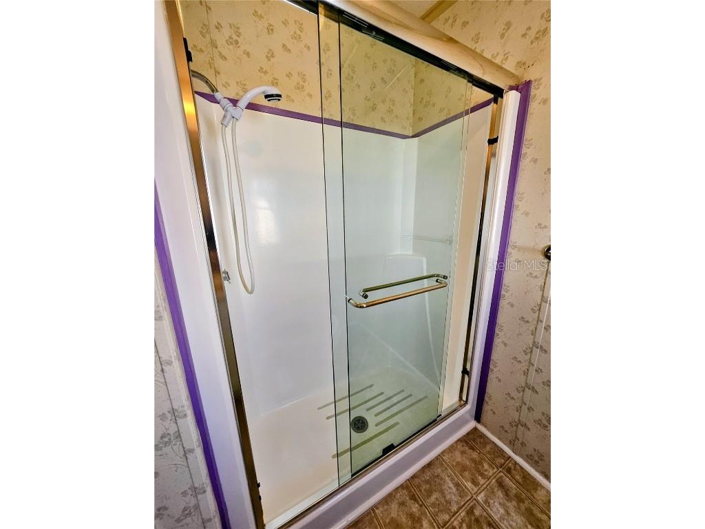 305 Oakwood Boulevard E Sarasota FL 34237 A4671180 image31