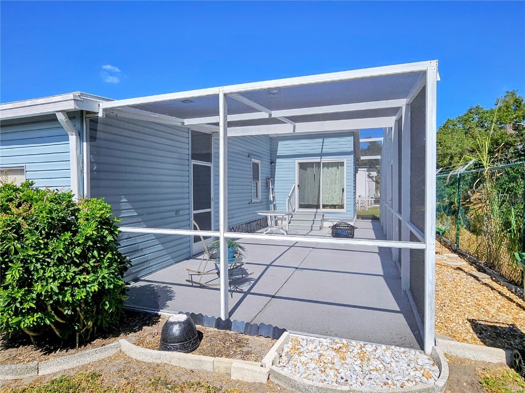 305 Oakwood Boulevard E Sarasota FL 34237 A4671180 image39