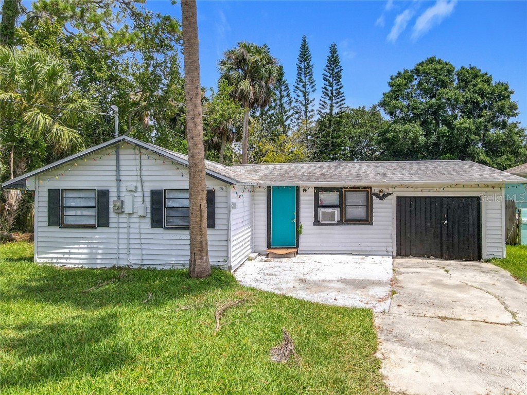 305 Ocean Avenue Port Orange FL 32129 V4943812 image1