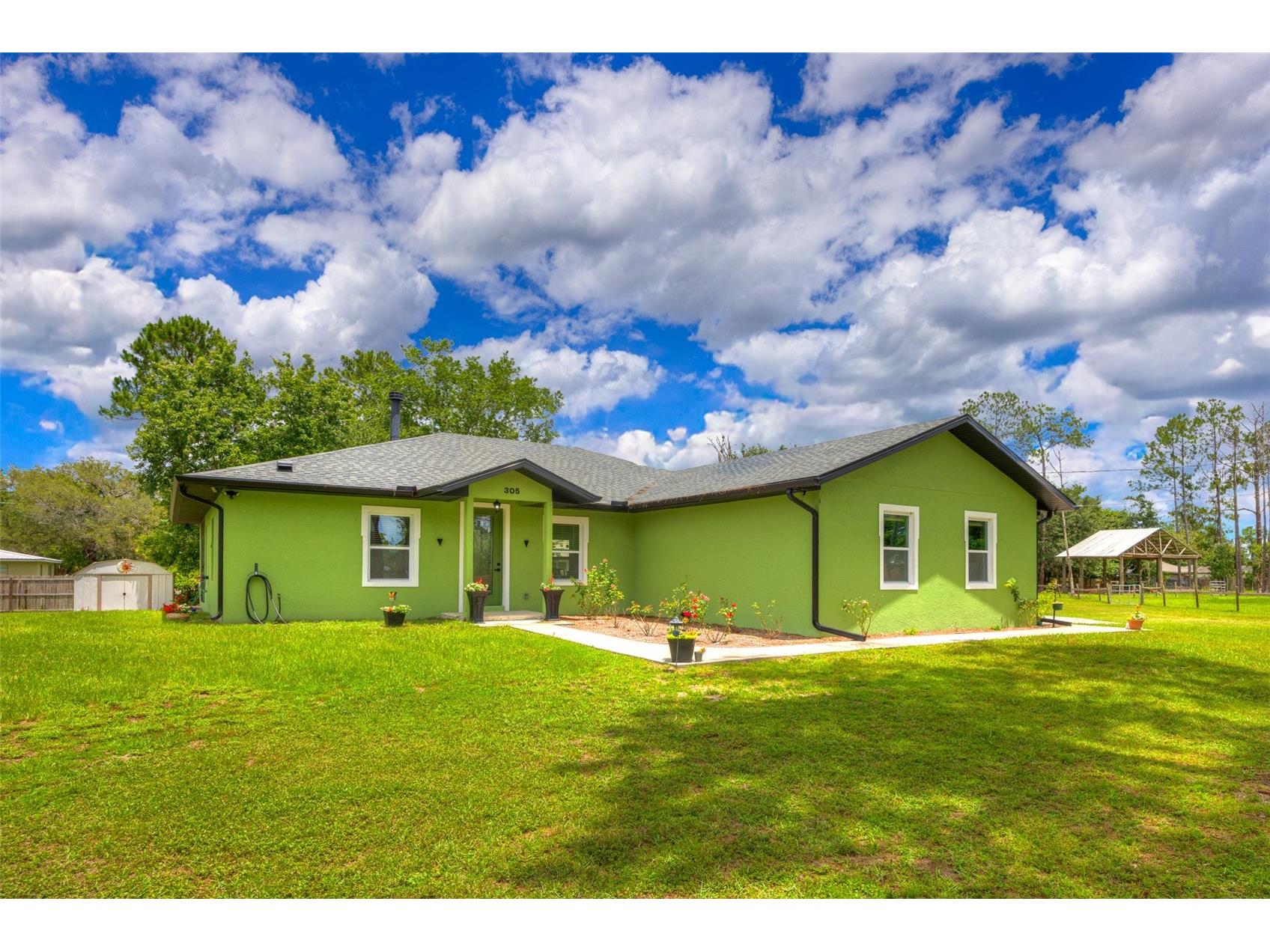 305 Padrick Avenue Deland FL 32720 V4949302 image1