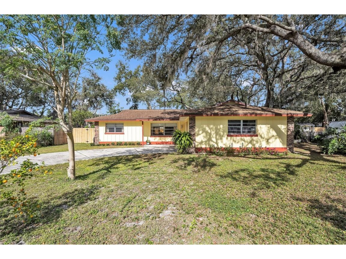 305 Ridge Road Fern Park FL 32730 O6171377 image1