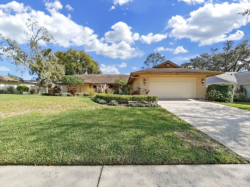 305 Running Horse Road Seffner FL 33584 TB8449747 image10