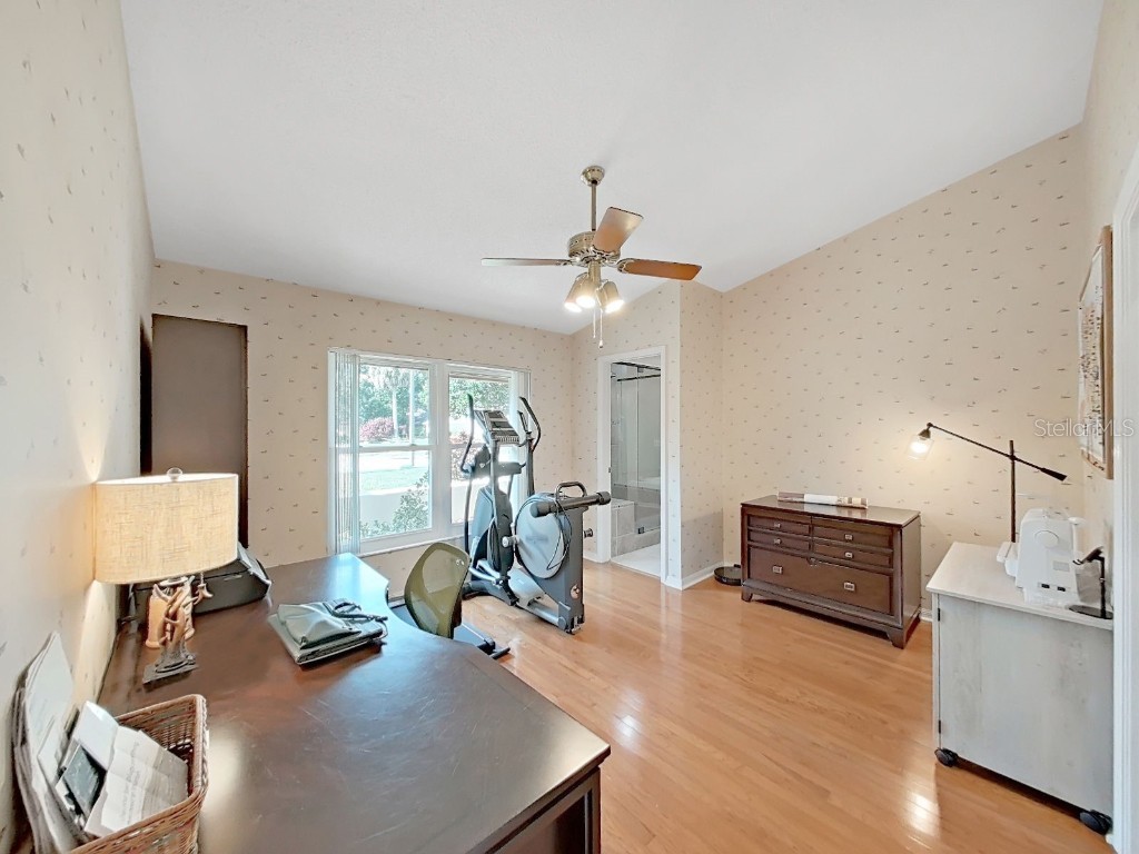 305 Running Horse Road Seffner FL 33584 TB8449747 image19