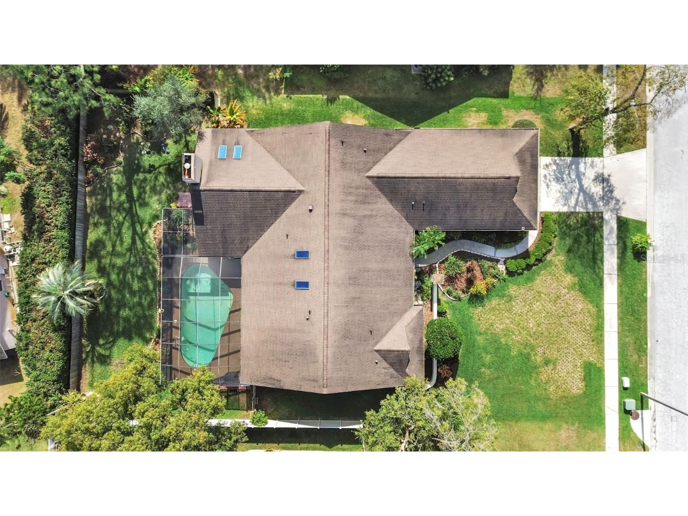305 Running Horse Road Seffner FL 33584 TB8449747 image3