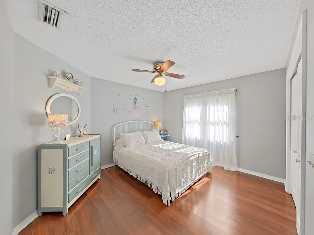 305 Running Horse Road Seffner FL 33584 TB8449747 image35