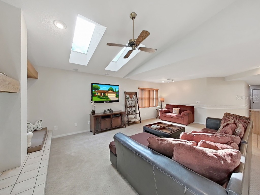 305 Running Horse Road Seffner FL 33584 TB8449747 image41