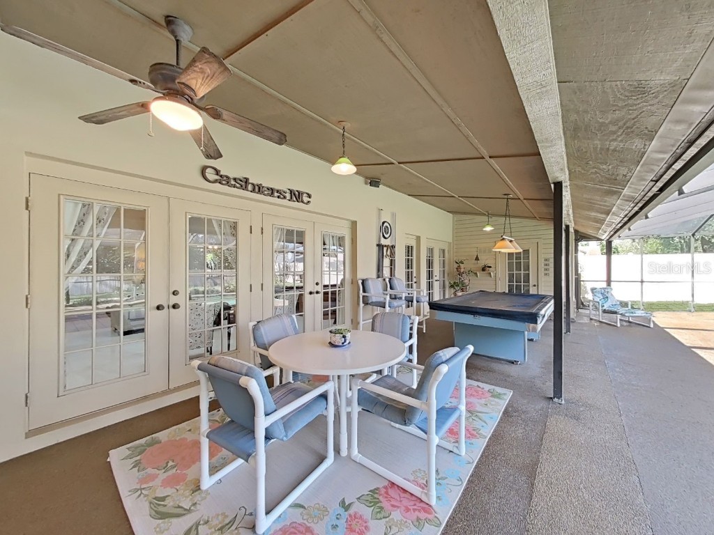 305 Running Horse Road Seffner FL 33584 TB8449747 image44